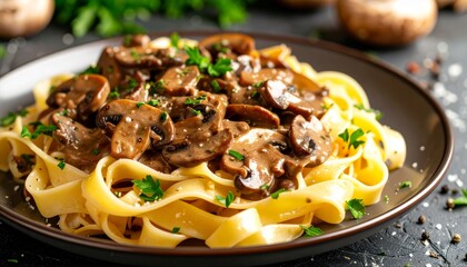 Creamy Mushroom Fettuccine Pasta