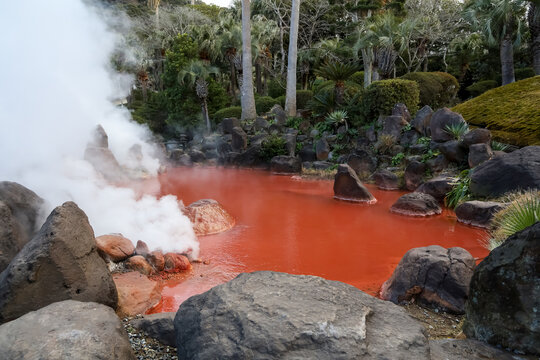 Chinoike-Jigoku hot water in beppu at japan