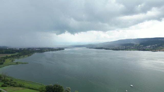 Regen &uuml;ber Uster