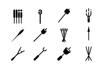 Obraz premium Skewers sticks and forks for roasting food marshmallow