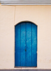 Cuba doors