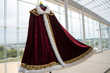 Shop royal king queen robe cloak costume velvet fur trim medieval renaissance cosplay apparel for sale