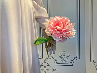 vestido de novia con ramo de flores para la boda preparativos IMG_1490-as25