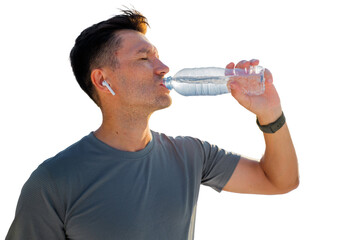 Man enjoying refreshing hydration during workout