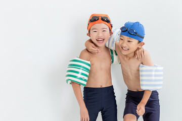 水着を着た男の子