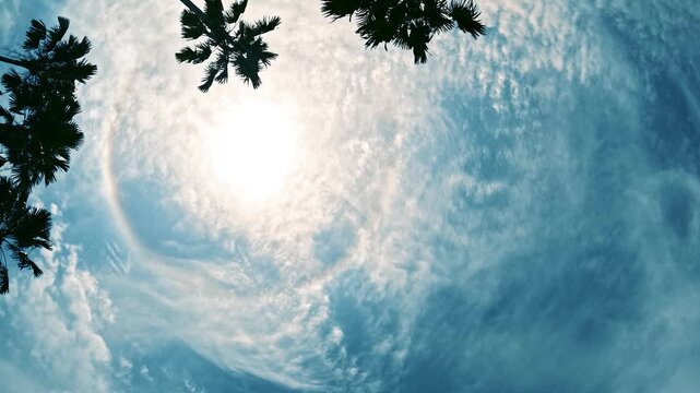Horizontal time lapse sun haro, clouds moving