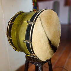 Rustic drum, percussion musical instrument, played in the Bumba Boi dance, during the celebrations of S&atilde;o Jo&atilde;o, in the state of Maranh&atilde;o, Brazil.