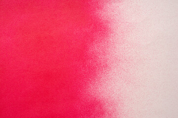 赤のスプレー塗料で描いた背景