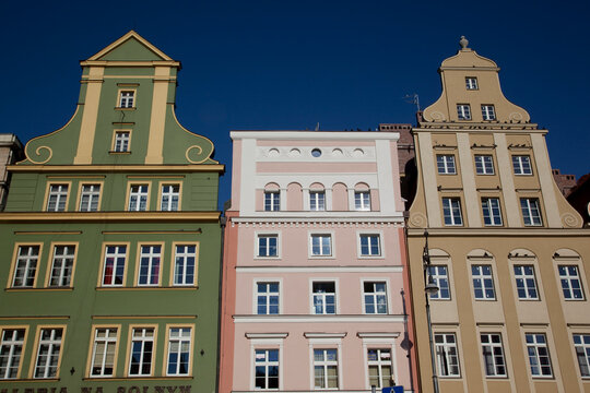Colourful architecture, Market Square, Old Town, Wroclaw, Silesia, Poland