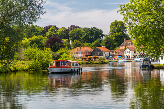 Boats on River Bure at Coltishall, Norfolk Broads, Norfolk, England