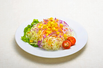 カラフル　シンプル　サラダ