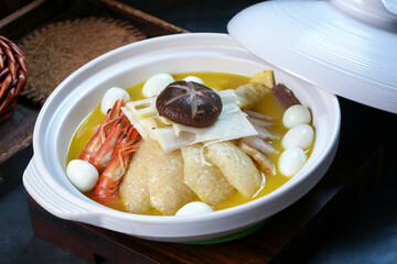 Chinese cuisine, Cantonese cuisine, Three Fresh Meat Skin Sand Pot