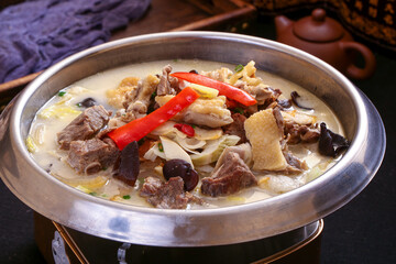 Chinese cuisine, Cantonese cuisine, Sanxian Guozi
