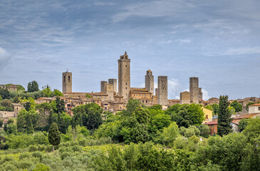 Fototapeta premium The beautiful citiyscape of San Gimignano, Tuscany Italy