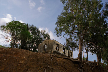 Ruined house in Alévga, an ex-Turkish village in Greek Cyprus, evacuated in 1964 and abandoned ever since: Nicosia District, Republic of Cyprus