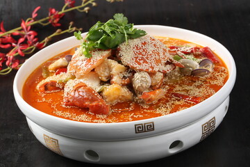 Chinese cuisine, Cantonese cuisine, Winter Yin Gong seafood stew