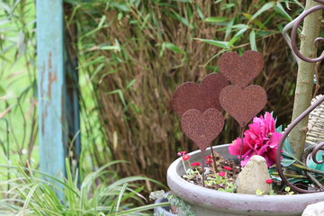 metal hearts
