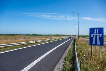 Highway sign at the E 40 shoulder in Avekapelle, Veurne, Belgium