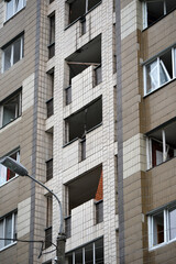 Urban texture contrasts with broken architecture in a city setting