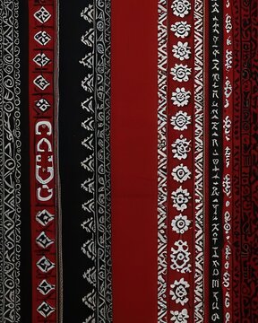 High-Contrast Batak Ulos Fabric from Indonesia with Bold Woven Patterns