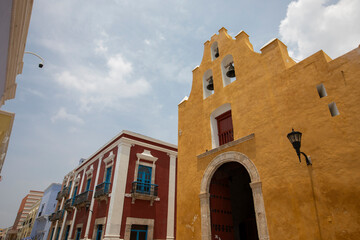 Beautiful Spanish colonial architecture and church in the city center of Campeche, Mexico.