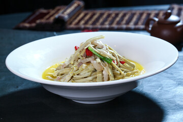 Chinese cuisine, Cantonese cuisine, crispy bamboo shoots with knife plates