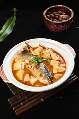 Chinese cuisine, Cantonese cuisine, soul stirring fish head