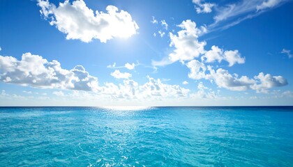 Obraz premium Wide shot of vibrant turquoise ocean and bright sky