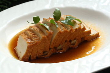 Chinese cuisine, Cantonese cuisine, brine fish cake