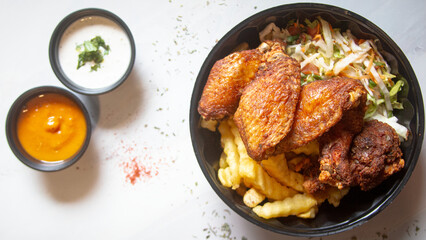alitas y papas