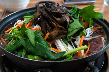 mushroom bulgogi stew before boiling