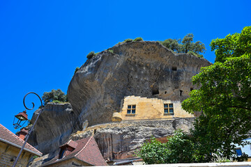 DORDOGNE, PERIGORD NOIR, LES EYZIES-DE-TAYAC, VILLAGE OF LES EYZIES-DE-TAYAC, NATIONAL PREHISTORY...