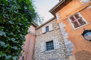 Best location for photography in Dubai I French architecture style buildings in Dubai, European architecture background - old town streets wallpaper