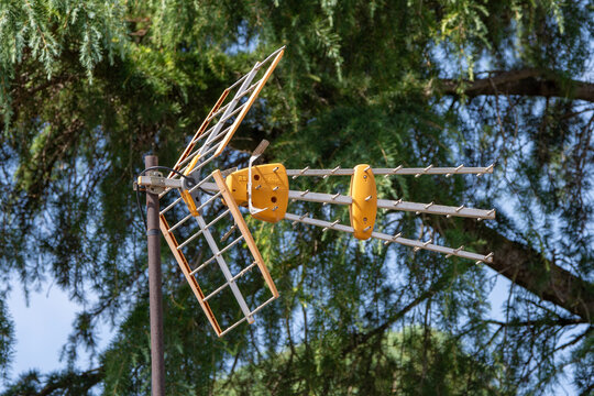 Antena receptora de televisi&oacute;n