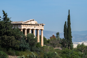 Obraz premium Temple of Hephaestus, located in the Ancient Agora site, in Athens, Greece