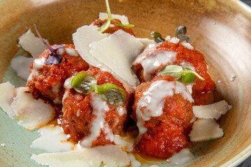 food zucchine melanzane mozzarella sushi gamberoni polpette ostriche patate tartare zeppoline carciofi involtino insalate secondi piatti chef