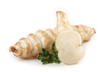Gourami and pagoda vegetable diet featuring Ganoderma in natural setting