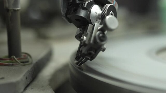 Diamond Manufecturing and polishing work video 
