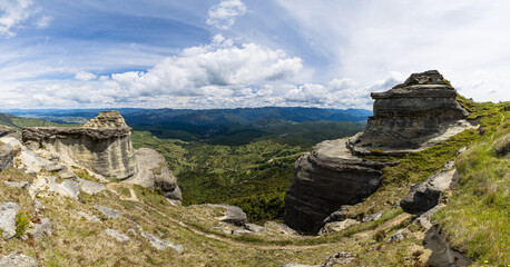 ニュージーランド　ホークス・ベイのトゥティラにあるベル・ロックの風景