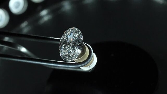 diamond manufacturing and microscop view of ready diamond finishing on micro view 