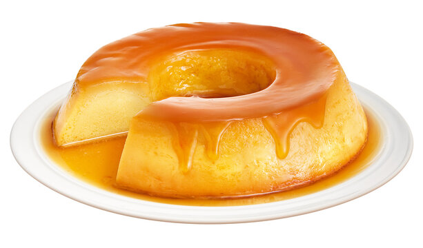 prato com pudim de leite condensando com calda de caramelo isolado em fundo transparente