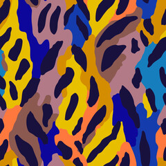 Colorful vector animal print. Abstract seamless pattern. Juicy tropical exotic jungle background with spots, organic shapes. Modern trendy cut-out background. Patchwork texture. Repeatable design