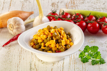 Mexican vegetable mix - corn, pepper and peas