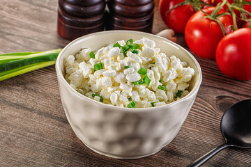 Cottage cheese with green onion