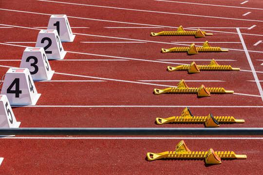 start area and tracks background in athletic