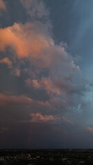 Obraz premium Drone View of Evening Sky with Pink and Purple Tones