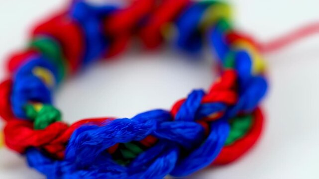 Colorful braided rope circle (1)