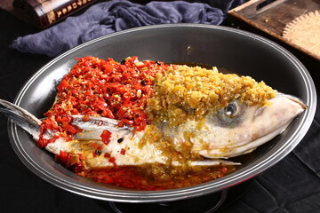 Chinese cuisine, Cantonese cuisine, double pepper fish head