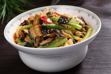 Chinese cuisine, Cantonese cuisine, double bamboo eel back