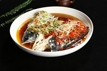 Chinese cuisine, Cantonese cuisine, two-color fish head